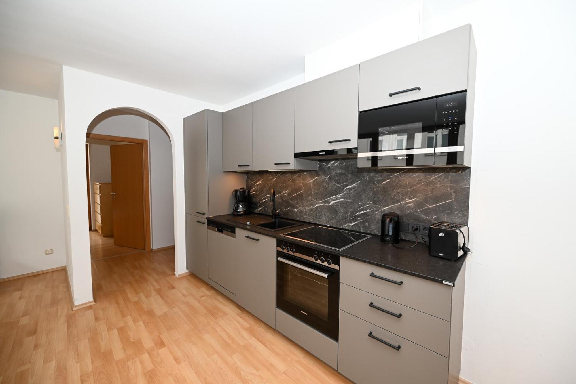 Appartementhaus Zell City By All In One Apartments Целль-ам-Зе Экстерьер фото