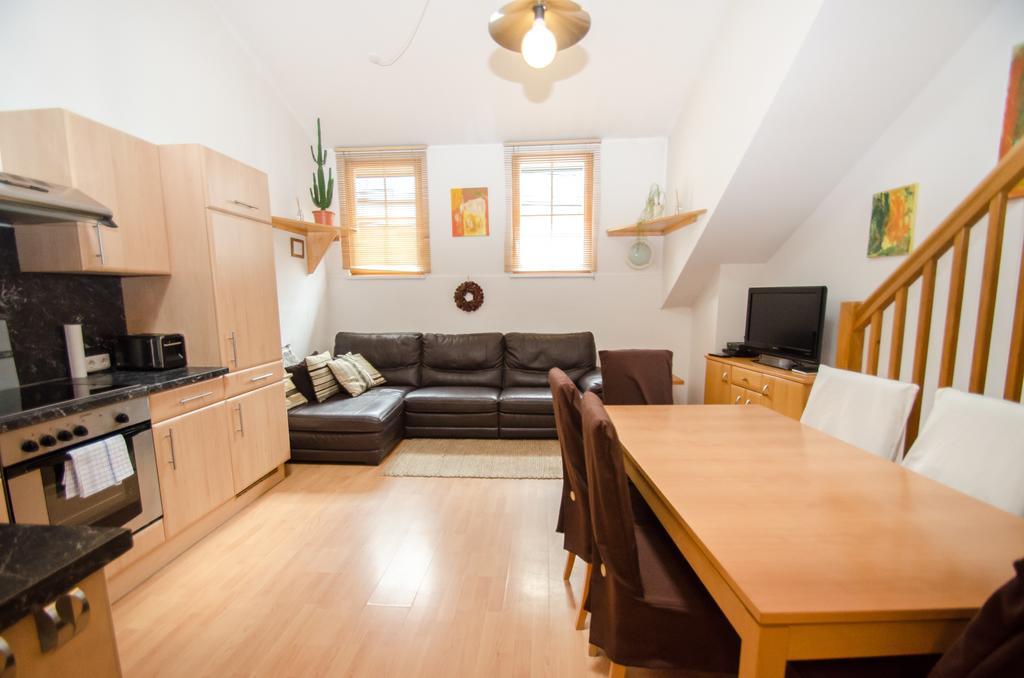 Appartementhaus Zell City By All In One Apartments Целль-ам-Зе Экстерьер фото